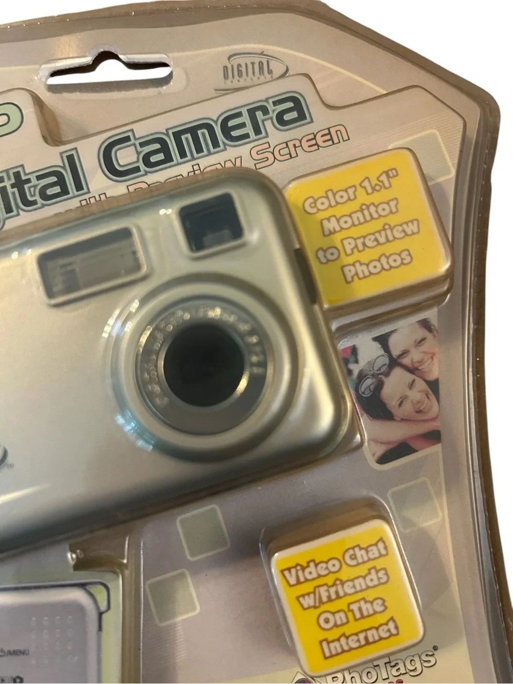 NEW Digital Concepts 21 MP Digital Camera w/Preview Screen 2007 NOS Auto Flash